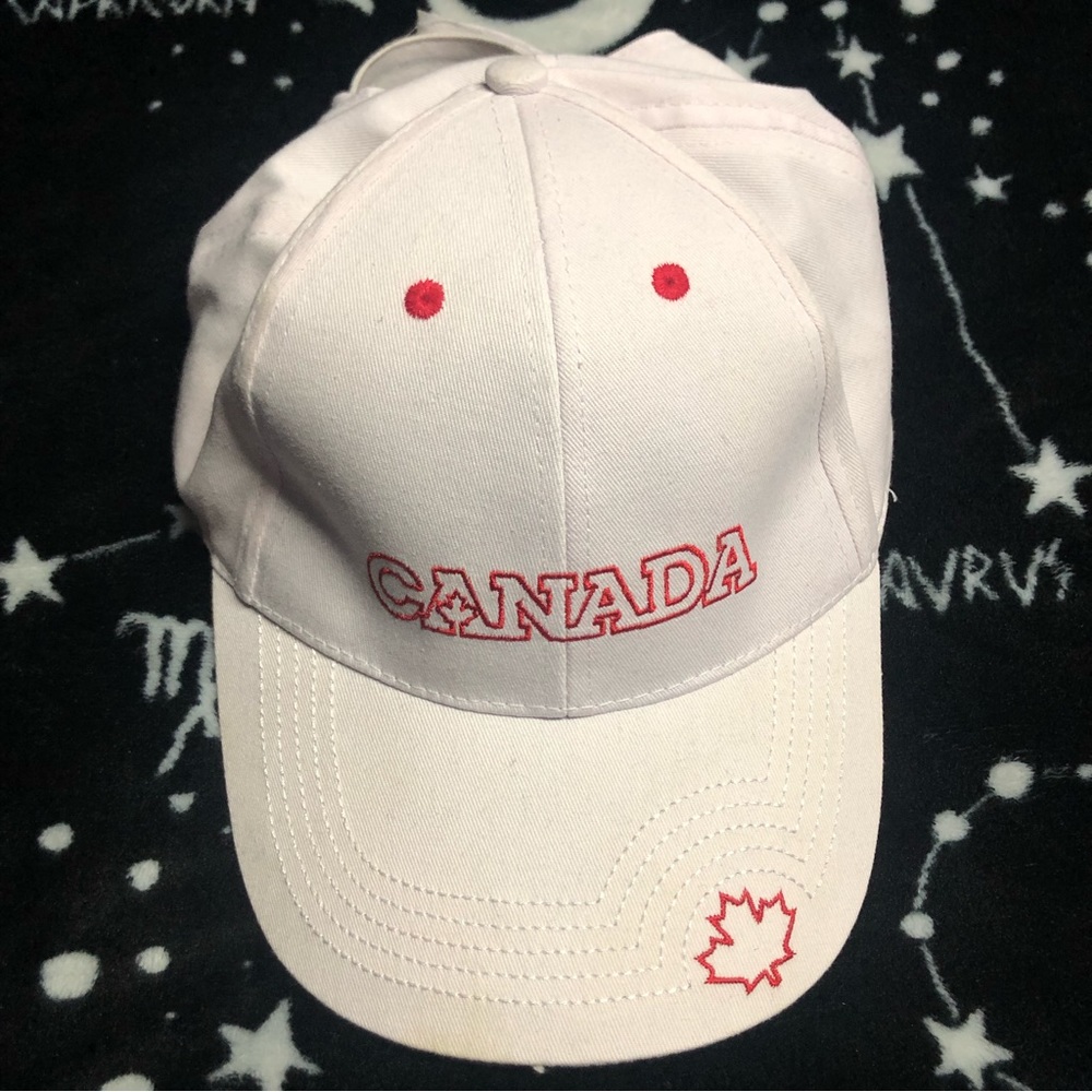 Canada Red & White Maple Leaf Hat